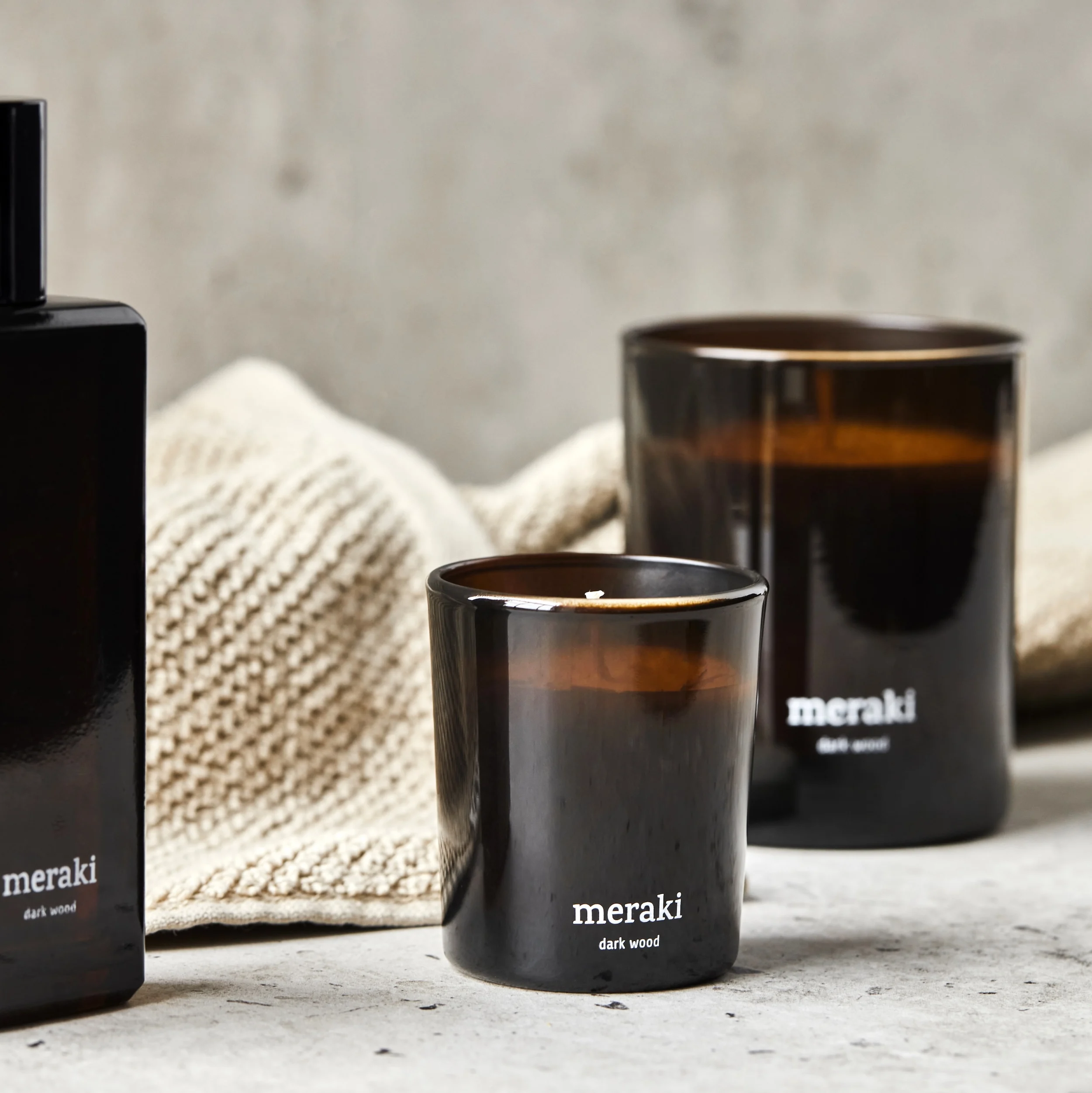 Meraki - Doftljus, Dark wood, 60 g (2-pack) - Bild 2