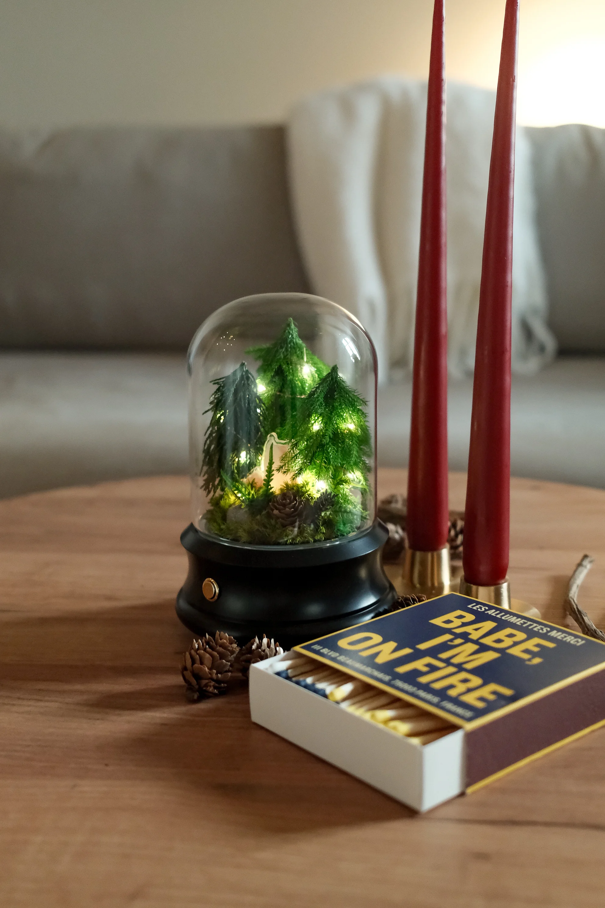 Nordisk Skog - Glimrande Blåtand (Räv) - Bild 2